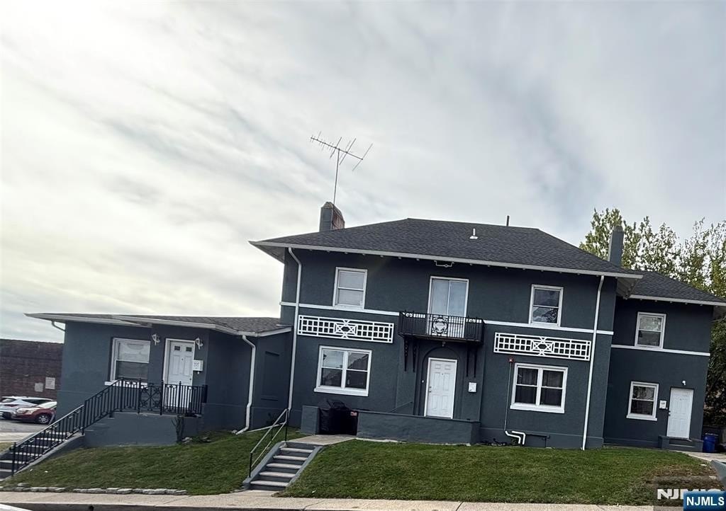 Currently Displayed Property Photo