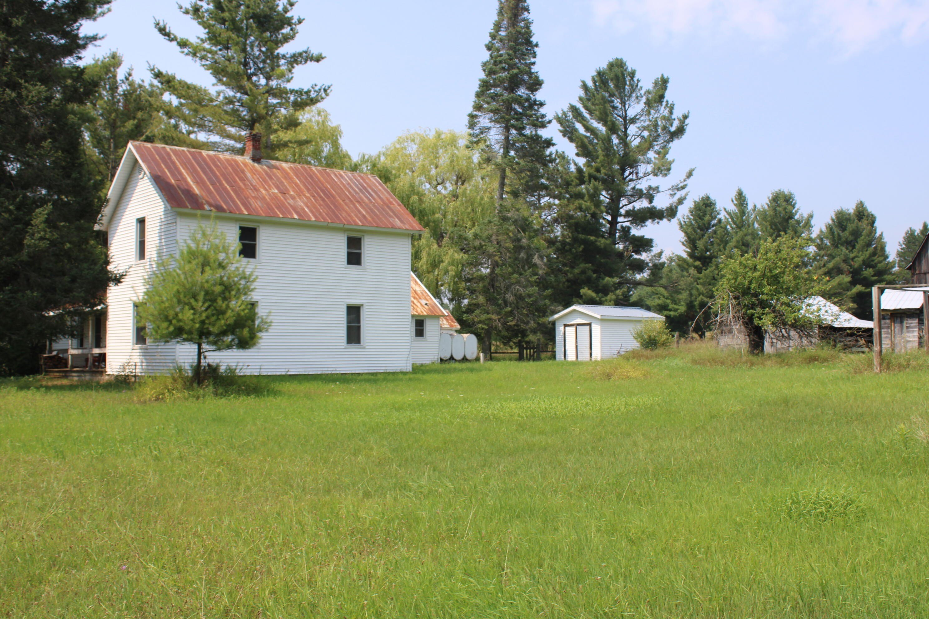 Currently Displayed Property Photo