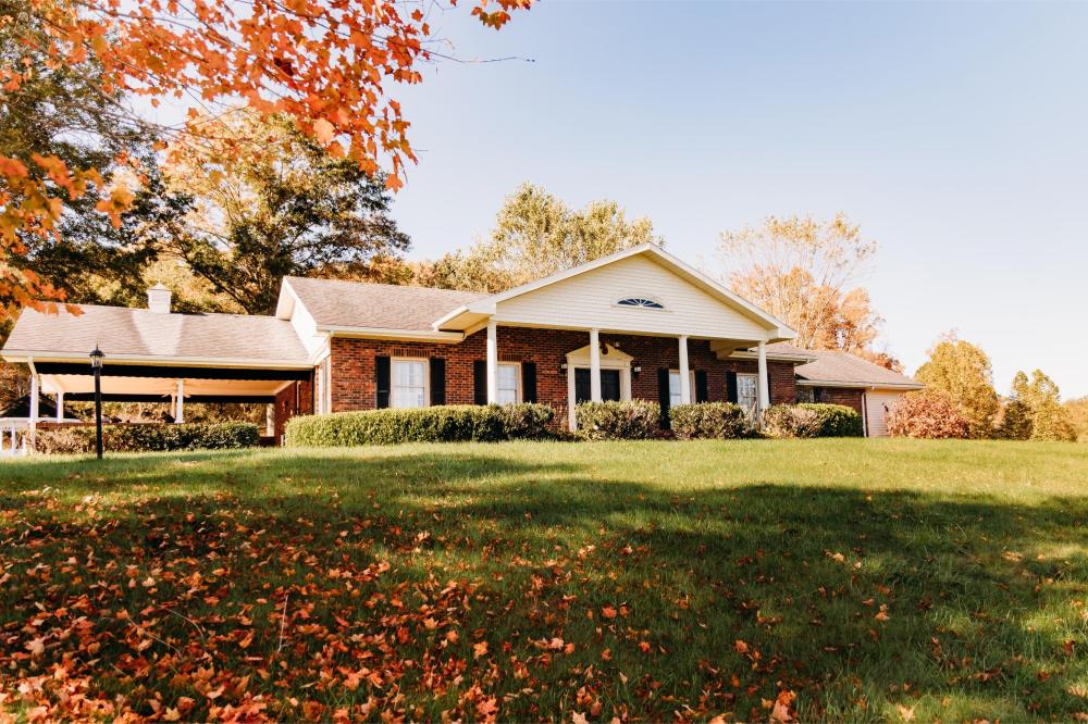 Currently Displayed Property Photo