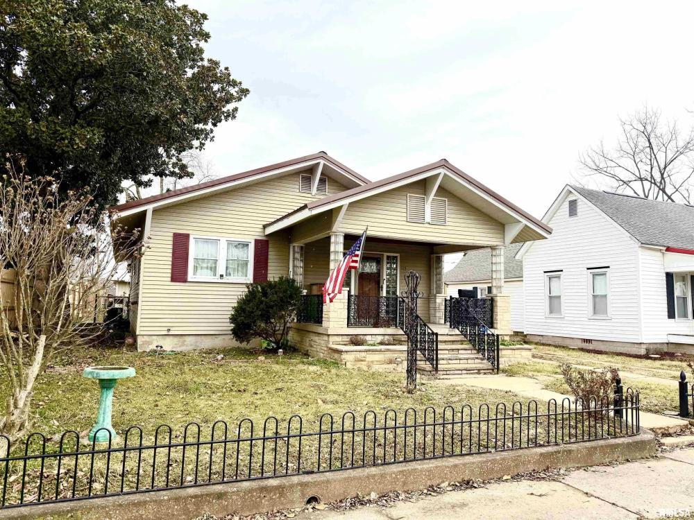 Currently Displayed Property Photo