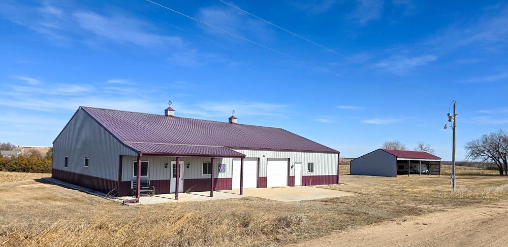 Currently Displayed Property Photo