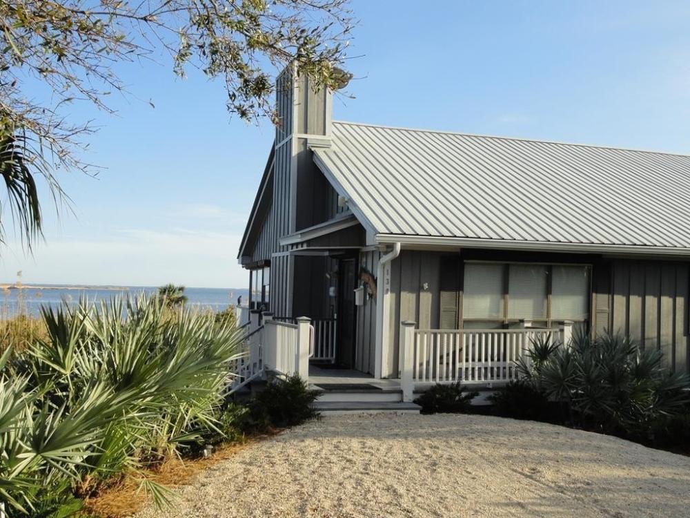Currently Displayed Property Photo