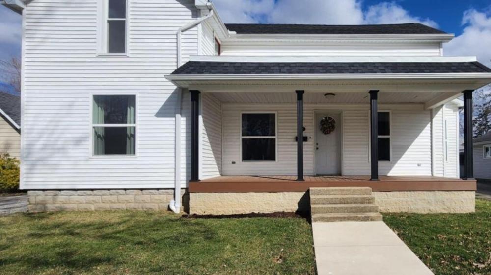 Currently Displayed Property Photo