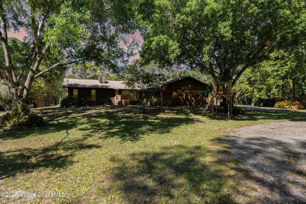 Currently Displayed Property Photo