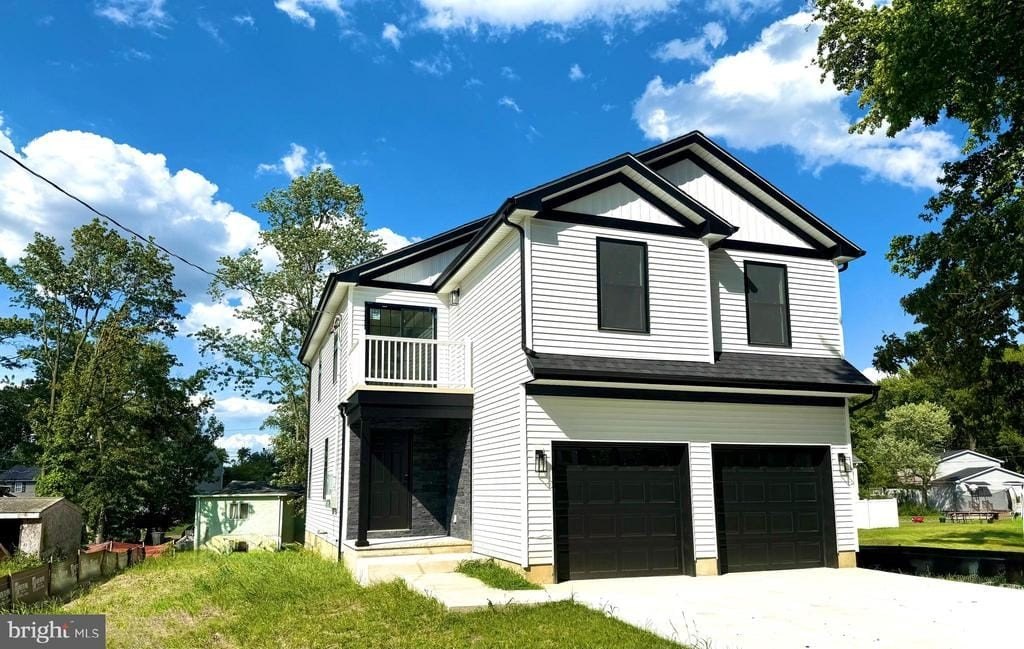 Currently Displayed Property Photo