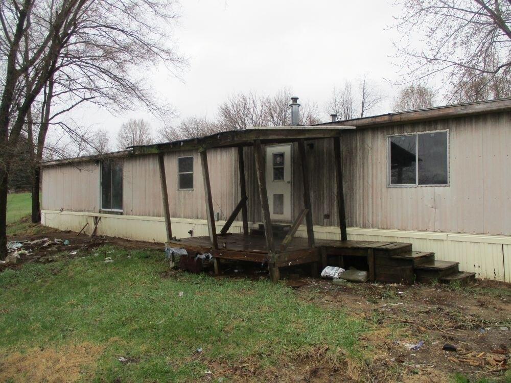 Currently Displayed Property Photo