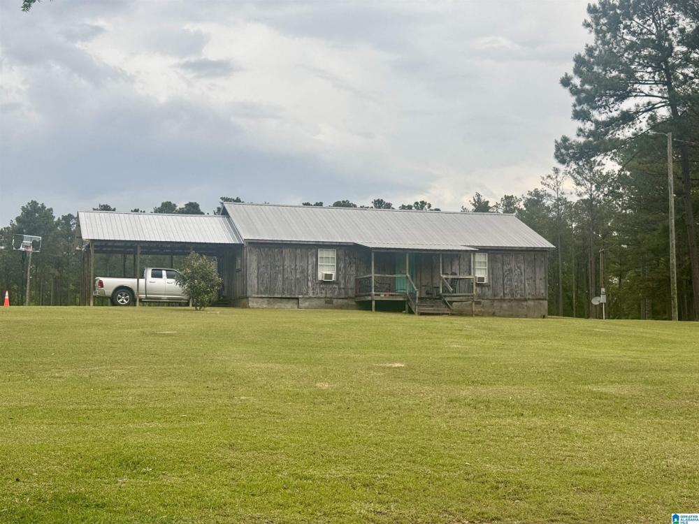 Currently Displayed Property Photo