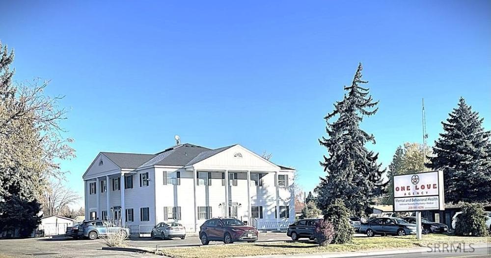 Currently Displayed Property Photo