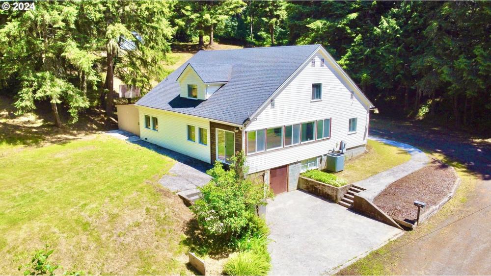Currently Displayed Property Photo