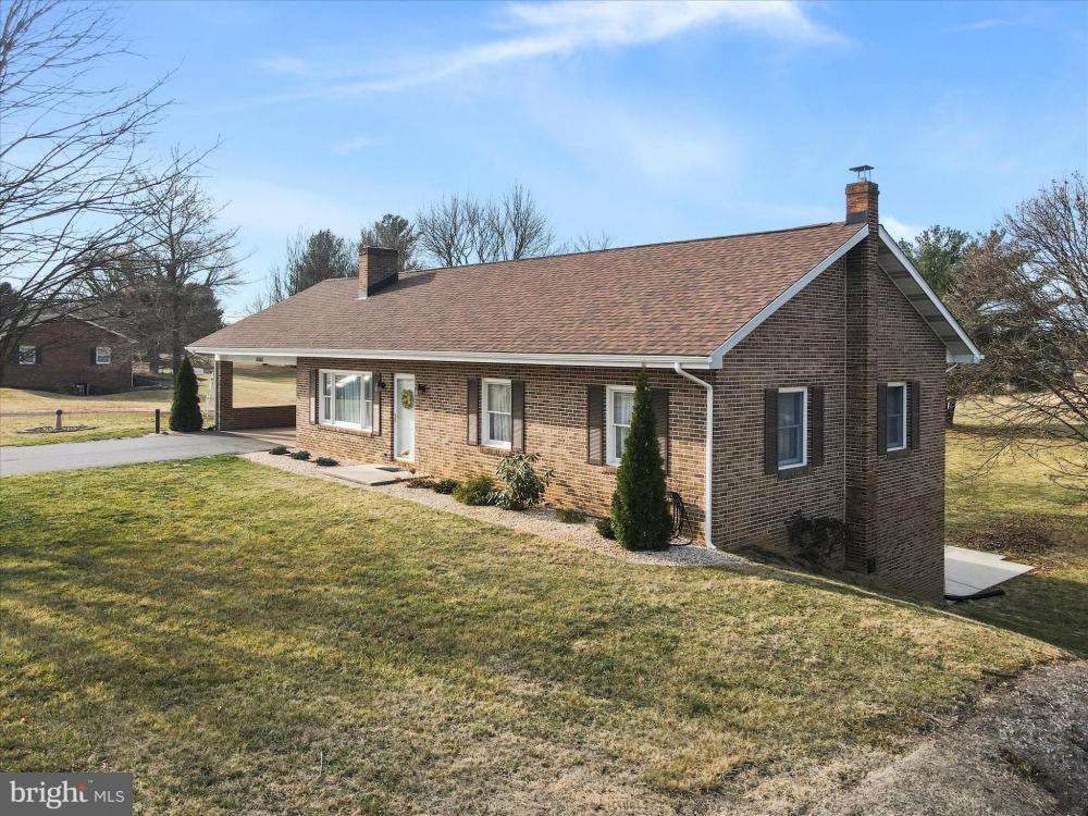 Currently Displayed Property Photo