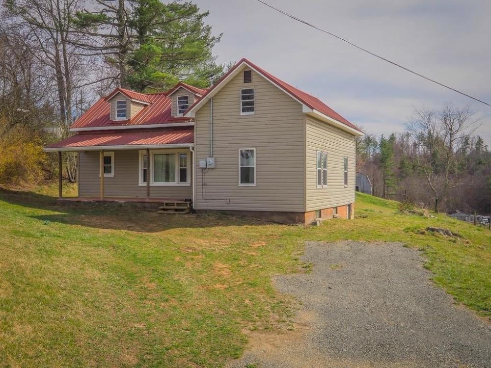 Currently Displayed Property Photo