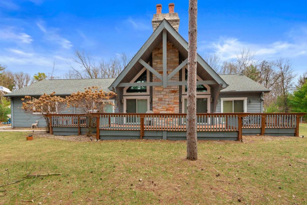 Currently Displayed Property Photo