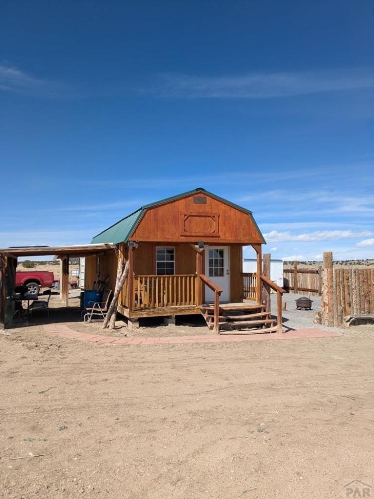 Currently Displayed Property Photo