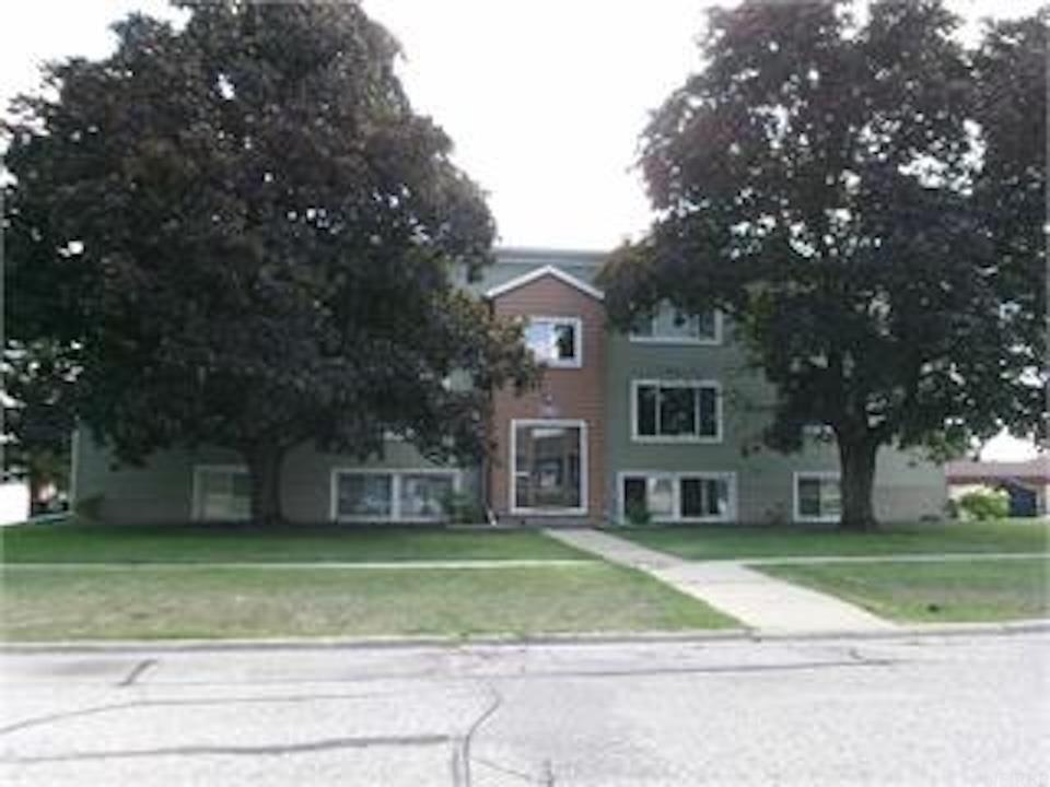 Currently Displayed Property Photo