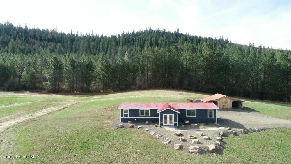 Currently Displayed Property Photo