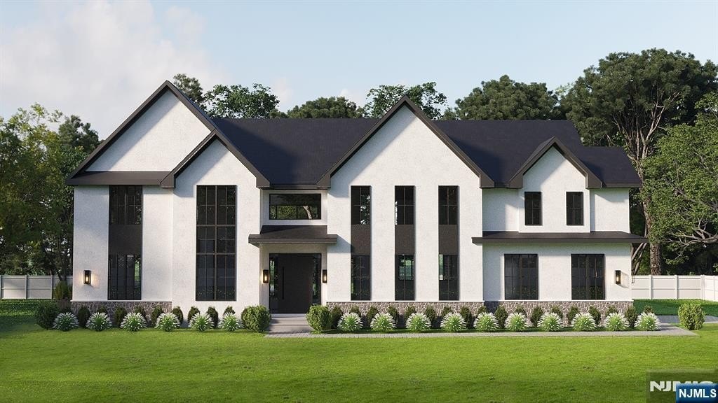 Currently Displayed Property Photo