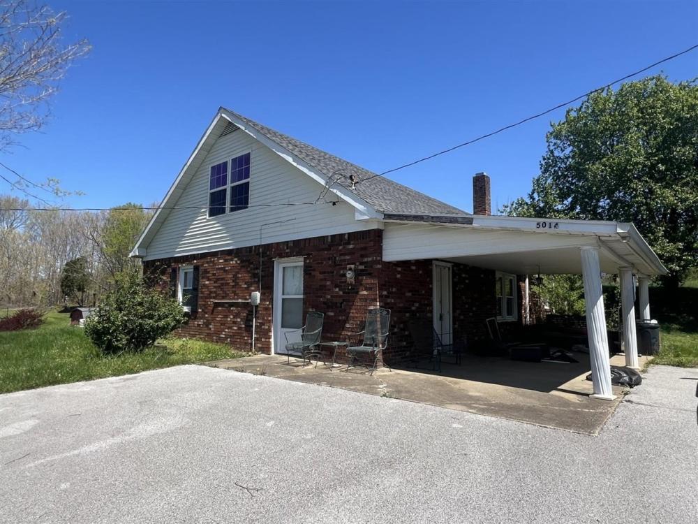 Currently Displayed Property Photo