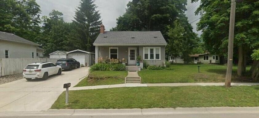 Currently Displayed Property Photo