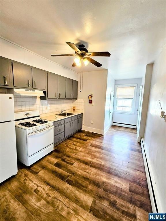Currently Displayed Property Photo