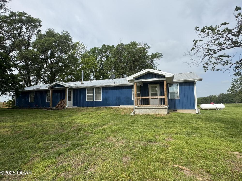 Currently Displayed Property Photo