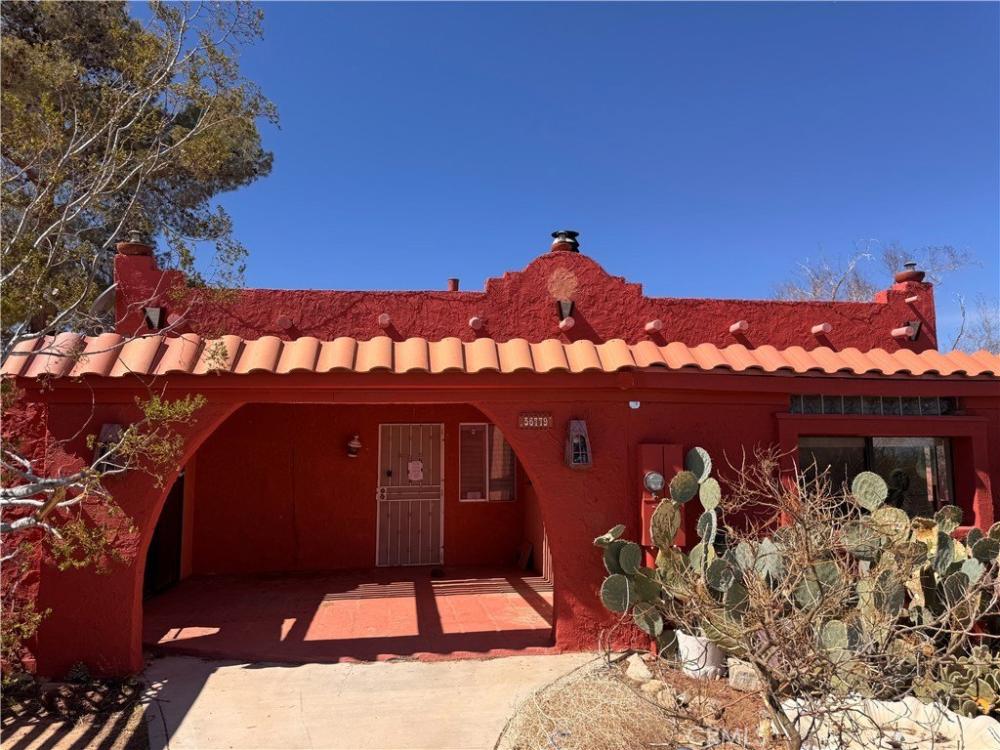 Currently Displayed Property Photo