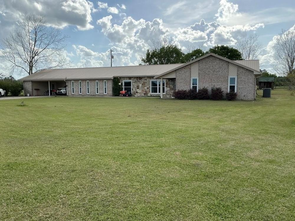 Currently Displayed Property Photo
