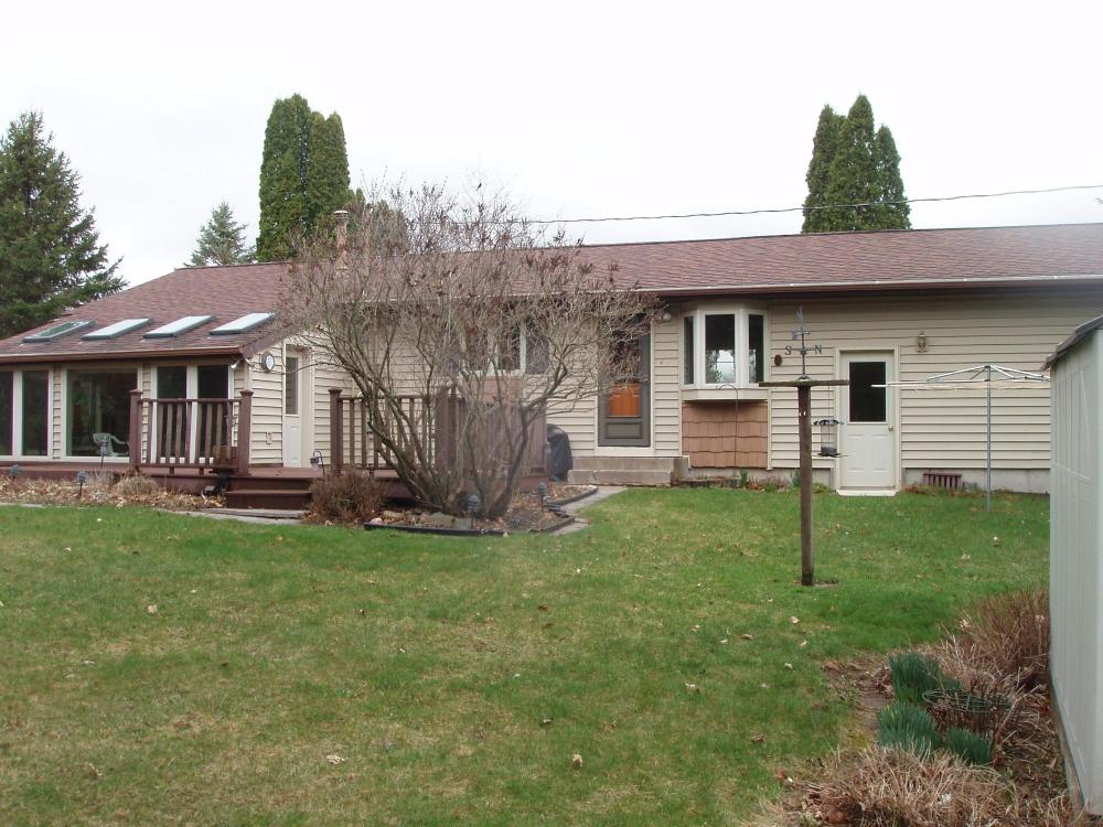 Currently Displayed Property Photo