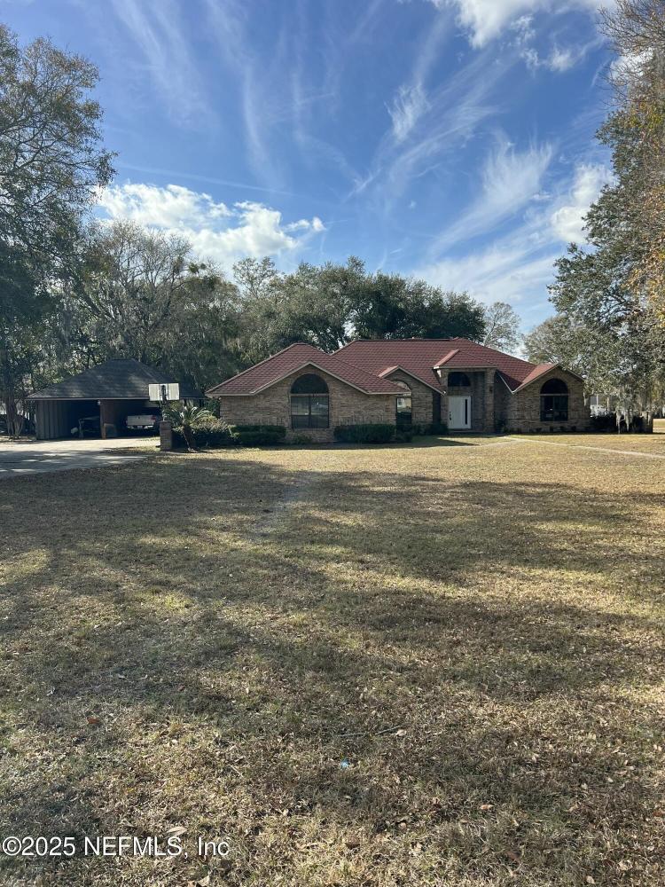 Currently Displayed Property Photo