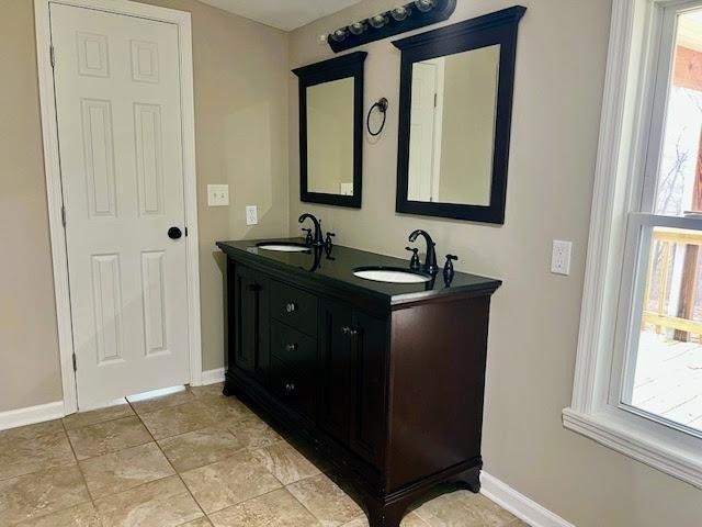 Currently Displayed Property Photo