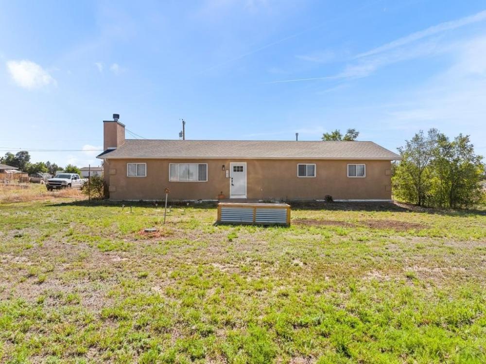 Currently Displayed Property Photo