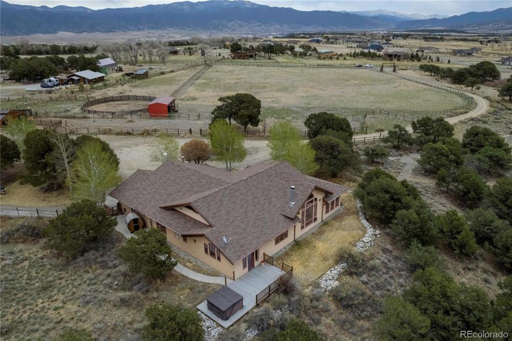 Currently Displayed Property Photo