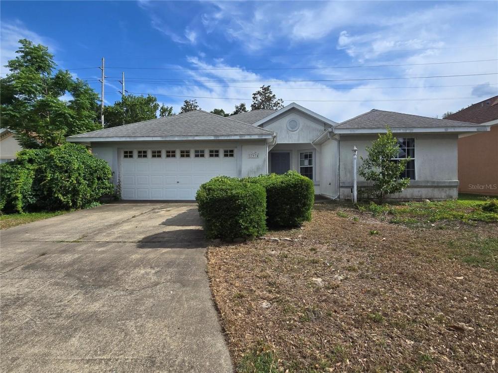 Currently Displayed Property Photo