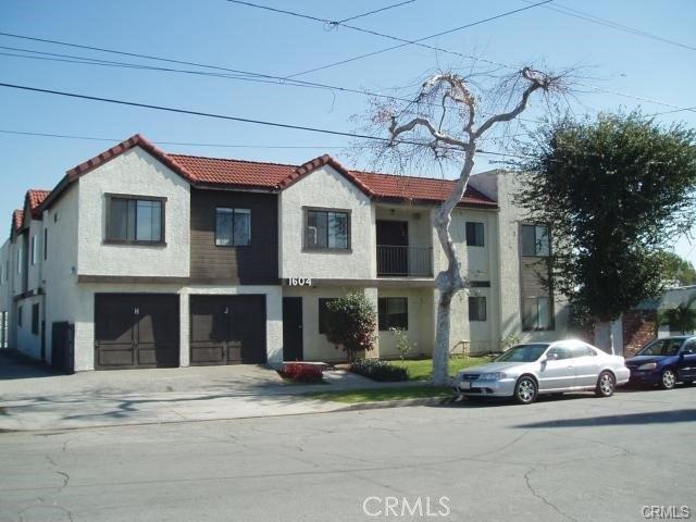 Currently Displayed Property Photo