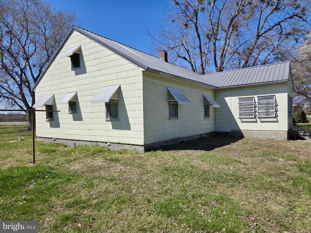 Currently Displayed Property Photo
