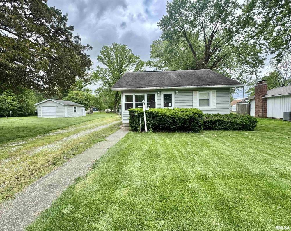 Currently Displayed Property Photo