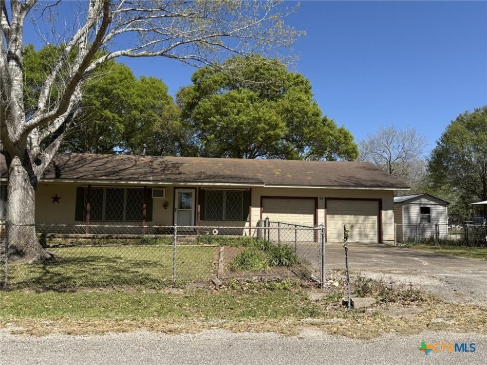 Currently Displayed Property Photo