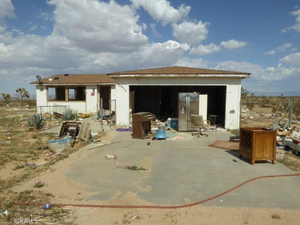 Currently Displayed Property Photo