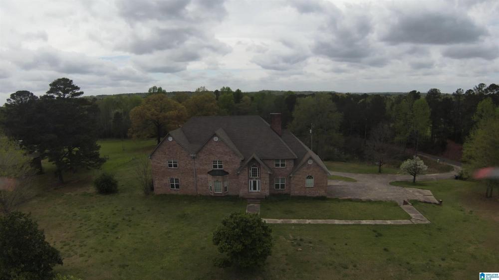 Currently Displayed Property Photo
