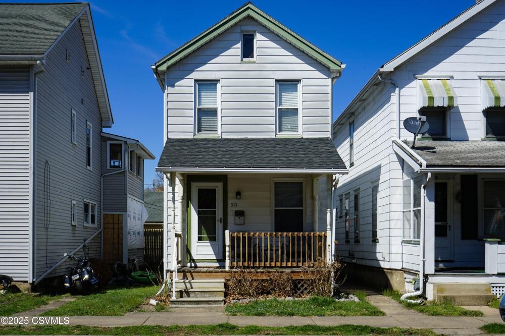 Currently Displayed Property Photo