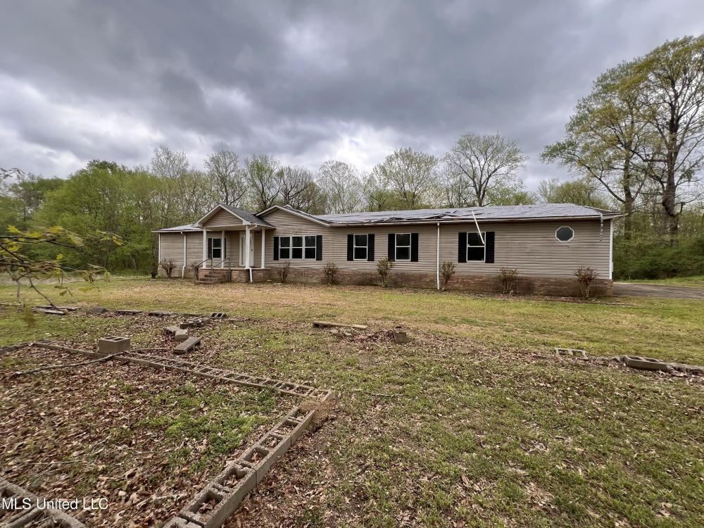 Currently Displayed Property Photo