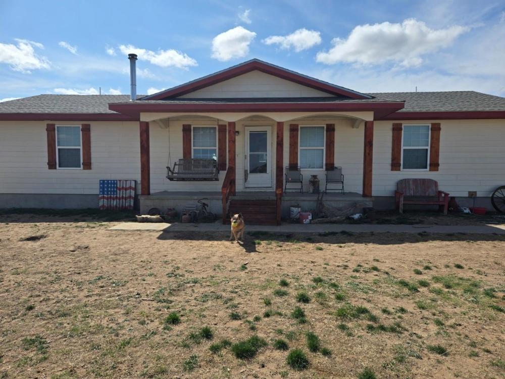 Currently Displayed Property Photo