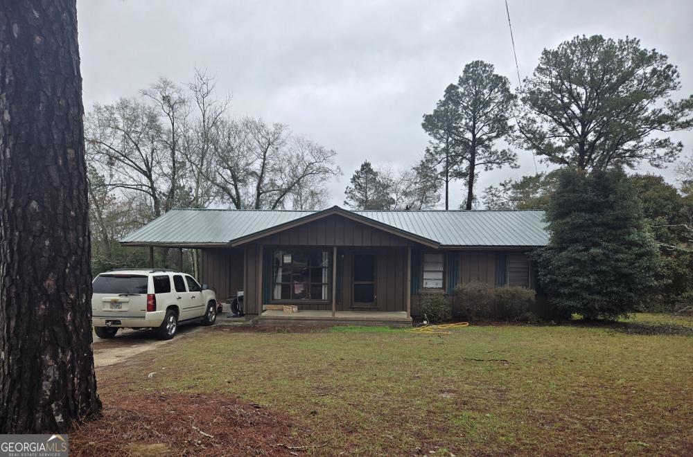 Currently Displayed Property Photo