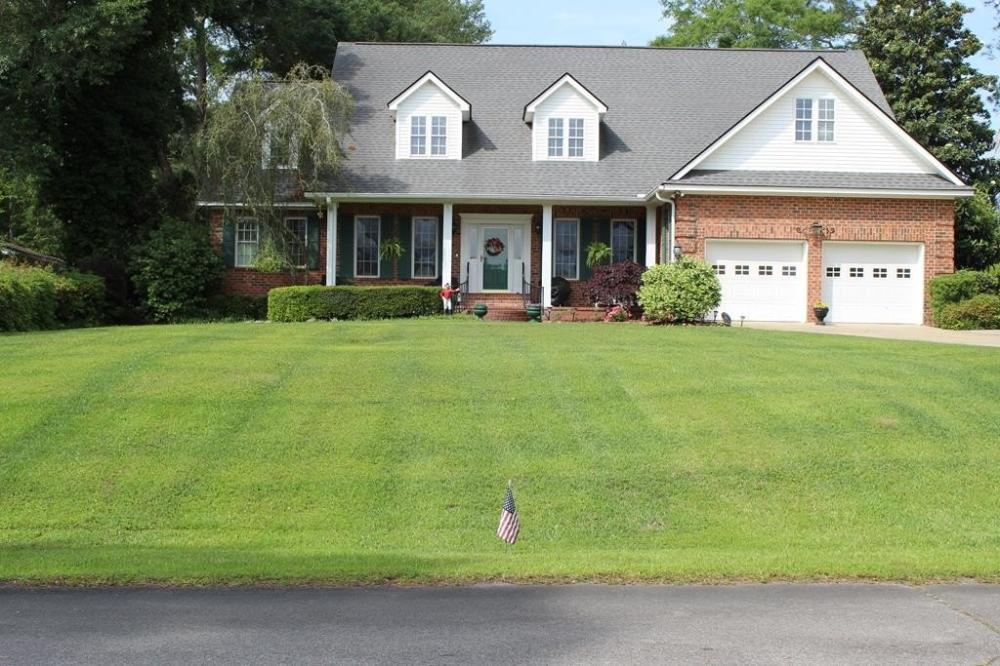 Currently Displayed Property Photo