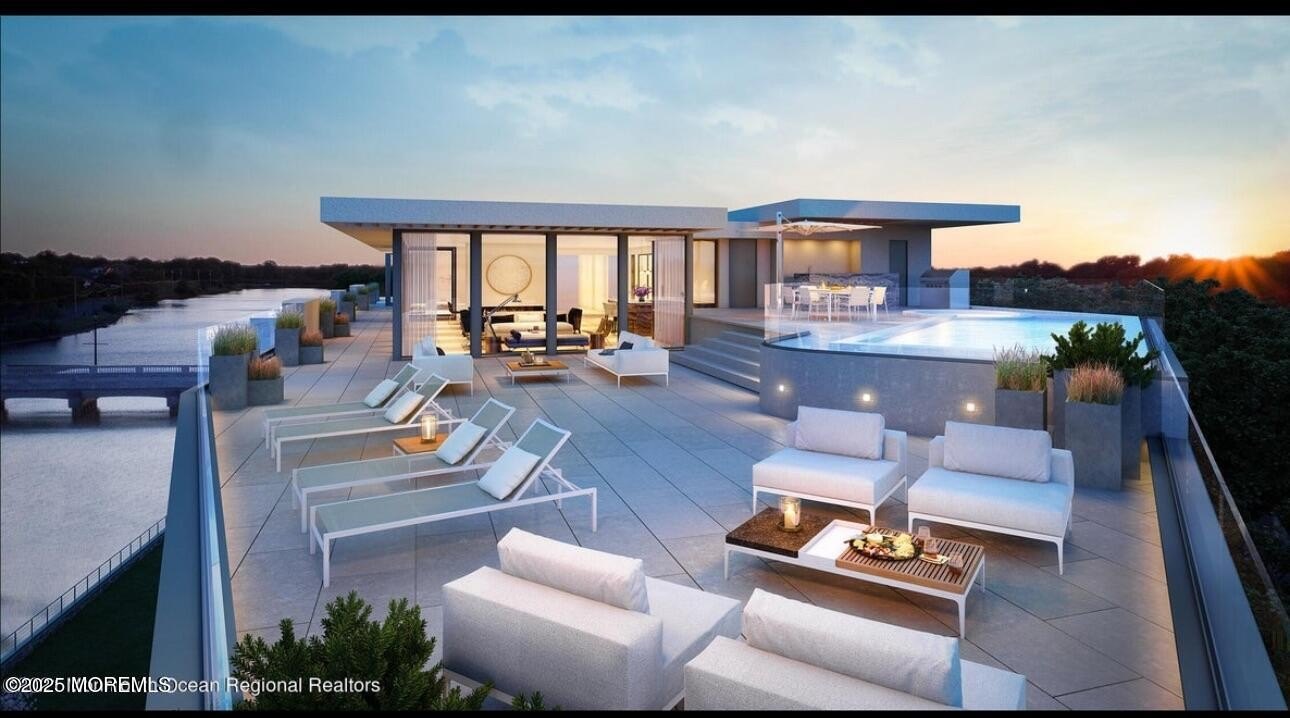 Currently Displayed Property Photo