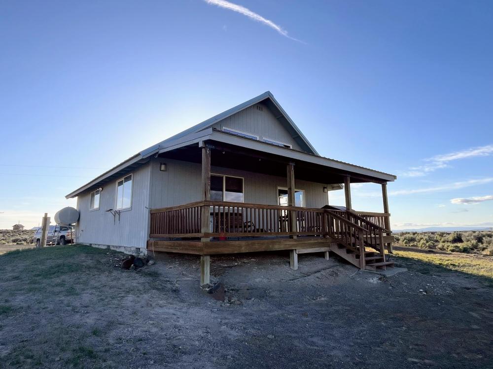 Currently Displayed Property Photo