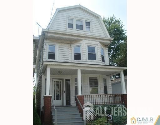 Currently Displayed Property Photo