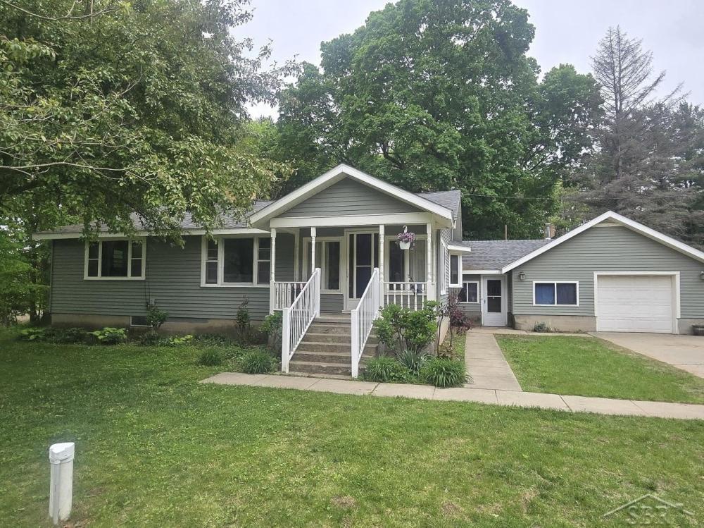 Currently Displayed Property Photo