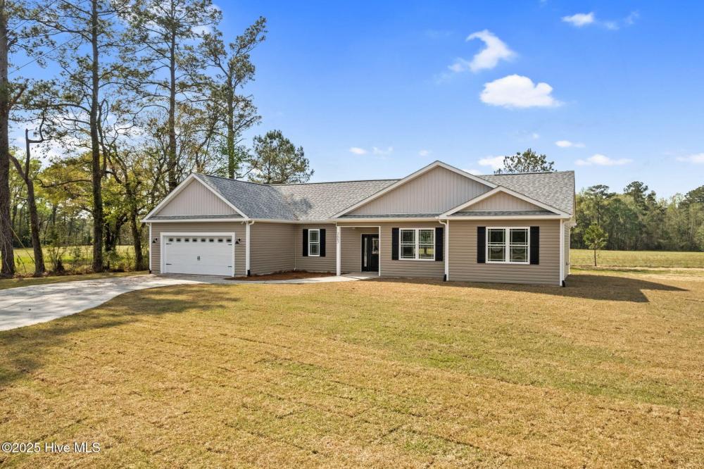 Currently Displayed Property Photo