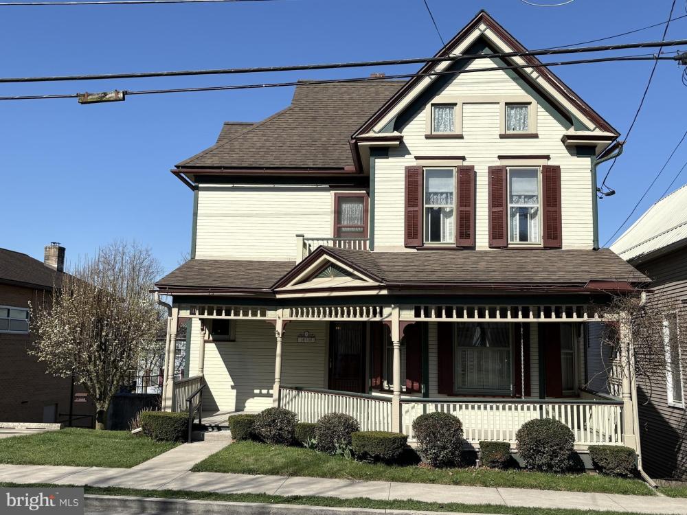 Currently Displayed Property Photo