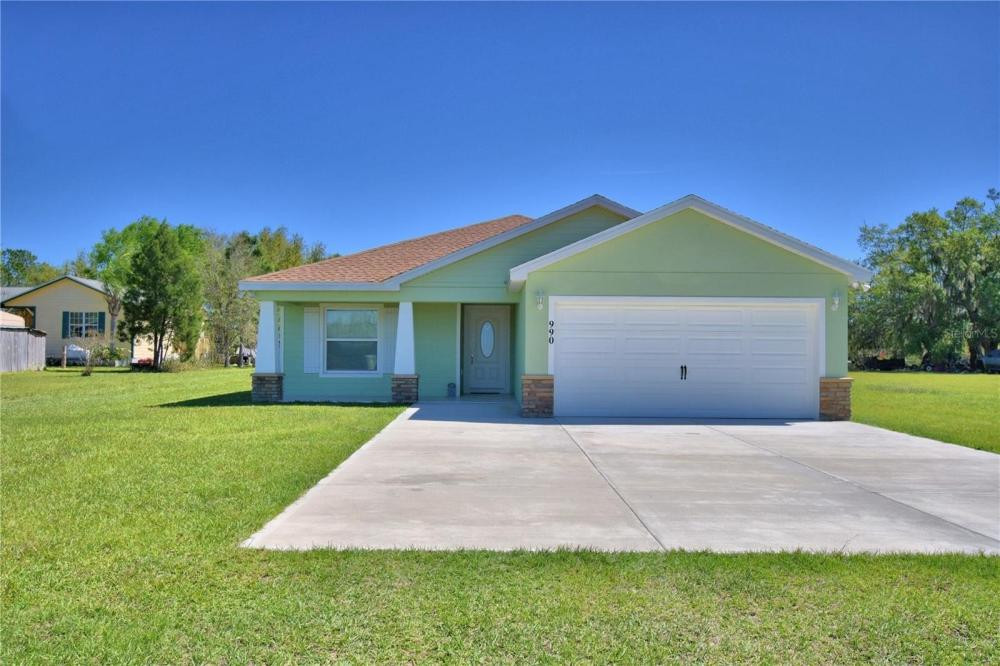 Currently Displayed Property Photo